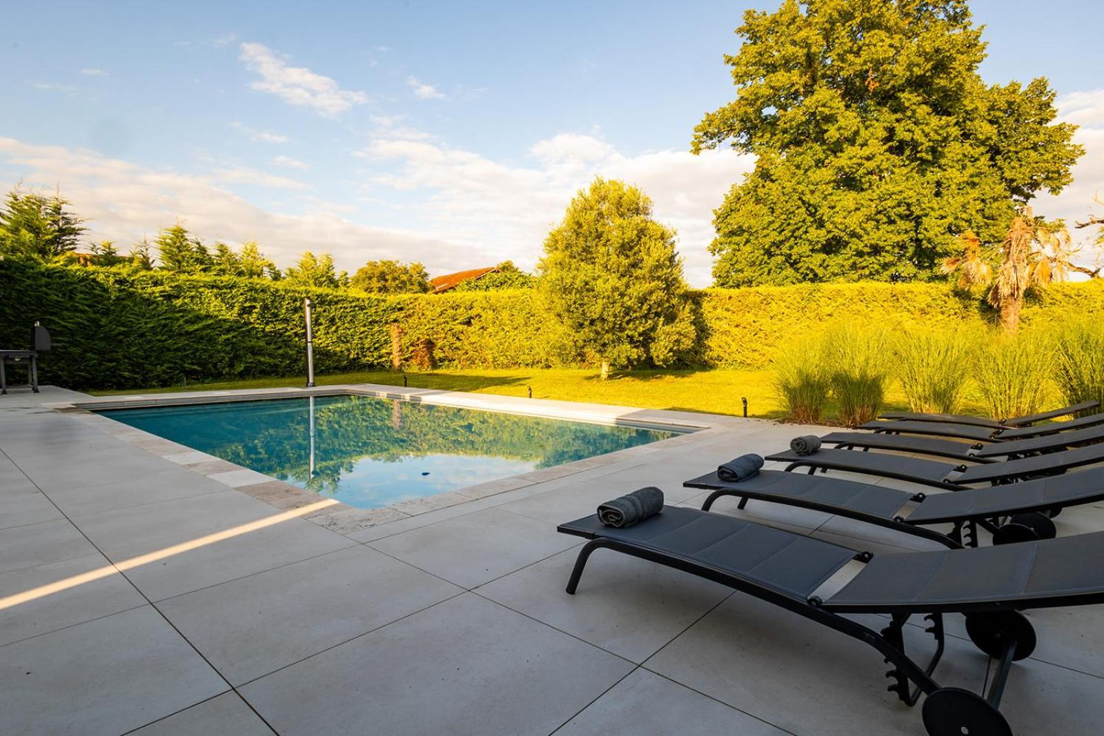 Villa Au Petit Bonheur Avec Clim - Hameau Au Calme - Piscine Chauffee - Petanque Moncrabeau Екстер'єр фото